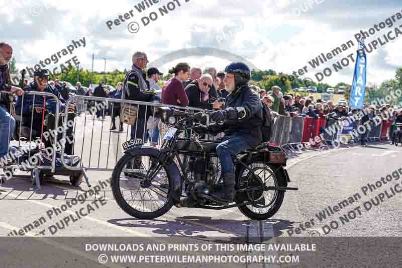 Vintage motorcycle club;eventdigitalimages;no limits trackdays;peter wileman photography;vintage motocycles;vmcc banbury run photographs